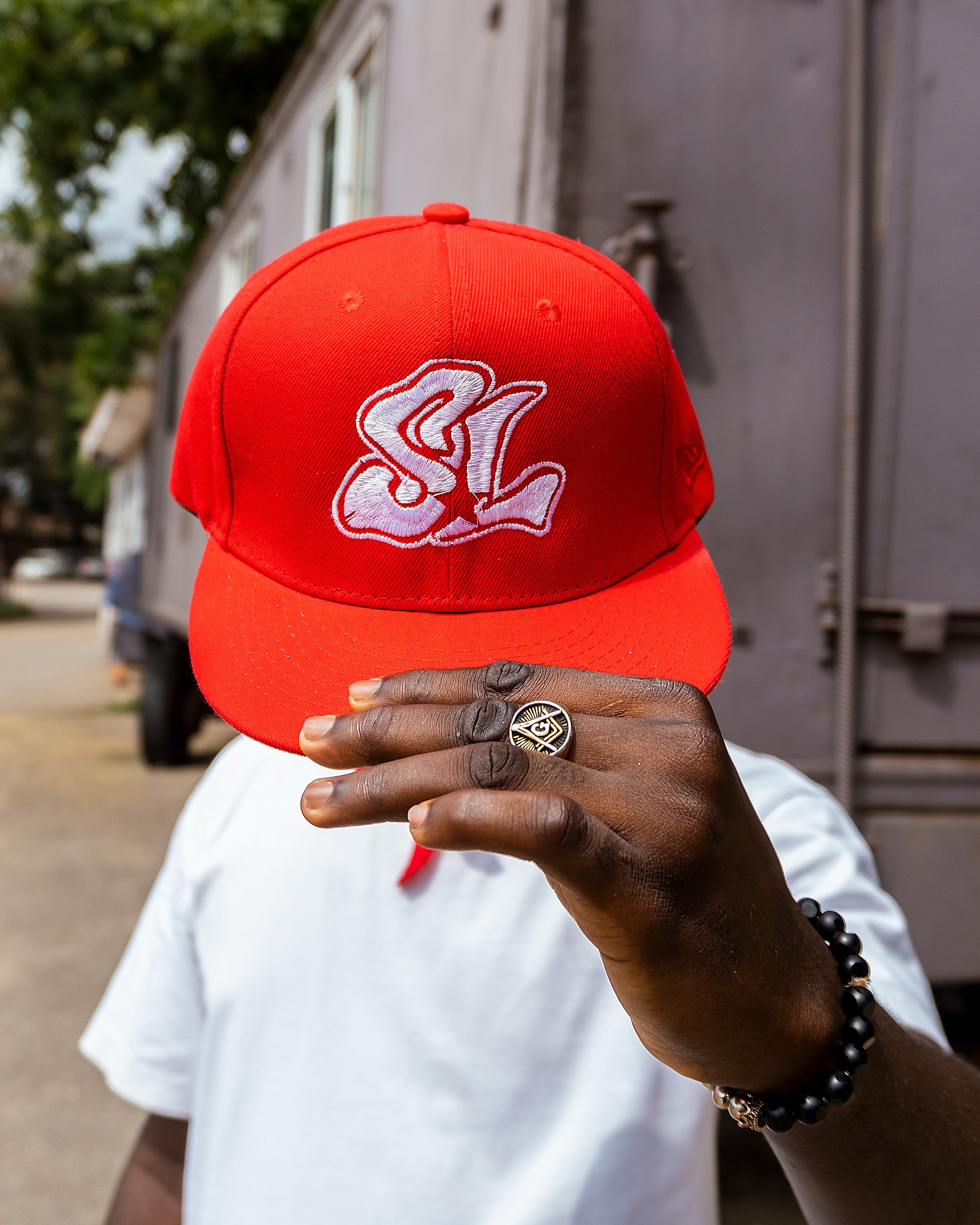 STAR LUXURY SNAP BACK (RED)